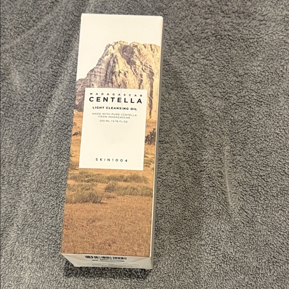 Madagascar Centella Other - Madagascar Centella Light Cleansing Oil - Cream